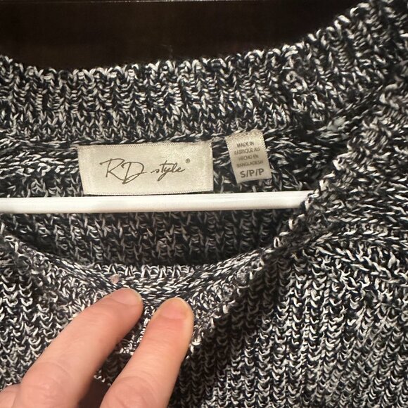 Rowca Elbow Patch Sweater - Picture 7 of 10